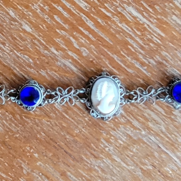 1940s vintage cameo jewelry set - Picture 6 of 6